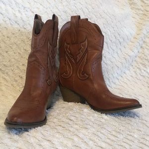 horseback boots